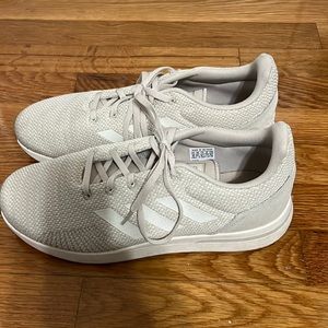 Adidas off white sneakers